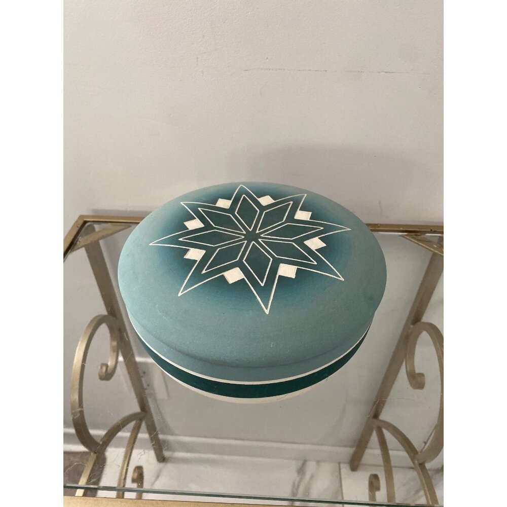 Native American handcrafted Ceramic Lidded Bowl With Geometric Star Design - Tur